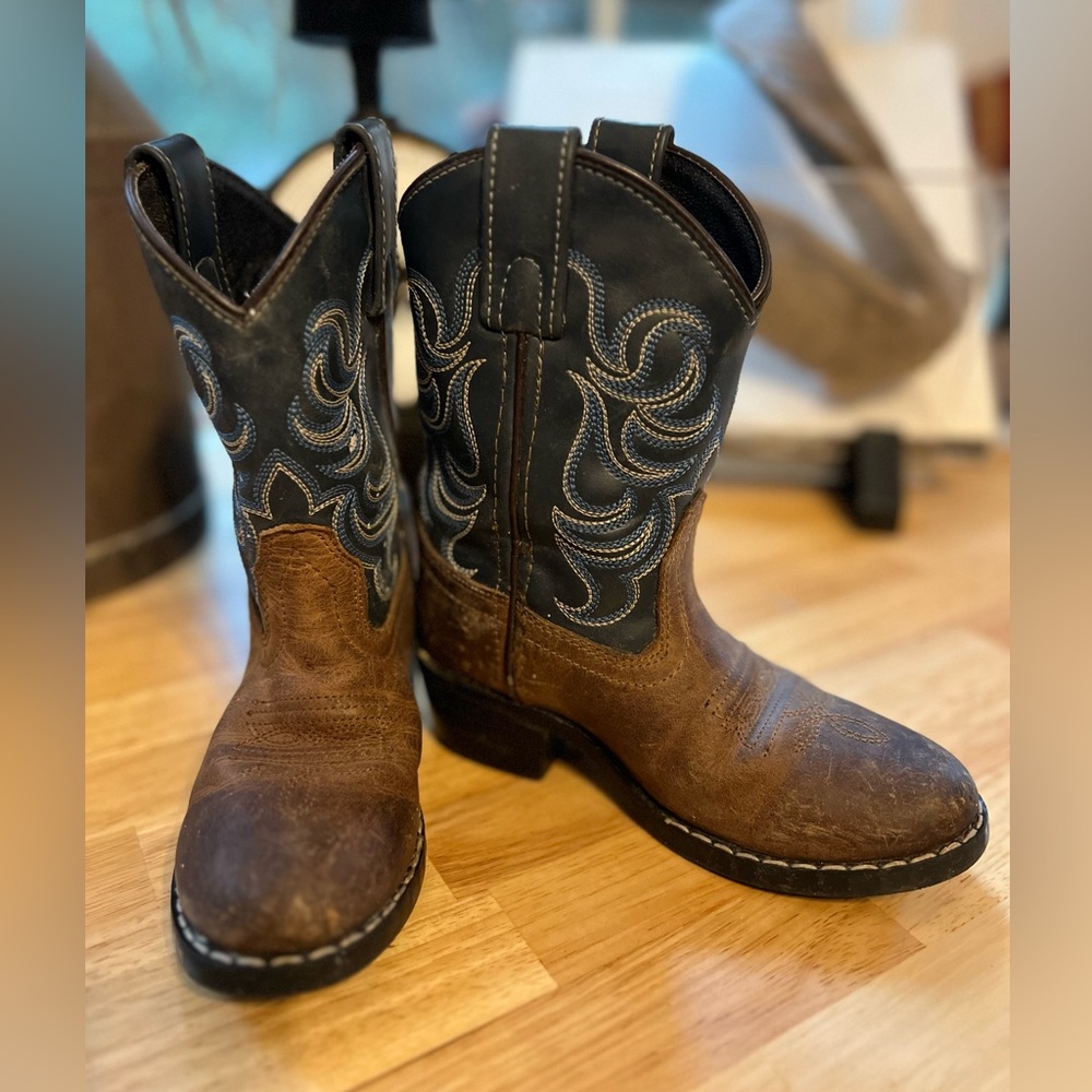 Cody James kids leather cowboy boots